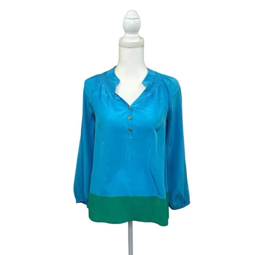 Lilly Pulitzer 100% Silk Blouse Blue Green Bishop Sleeve V Neck Women’s Size XS